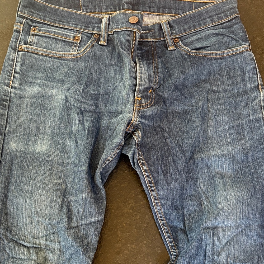 Levi's Relaxed Fit 514 Dark Blue Jeans